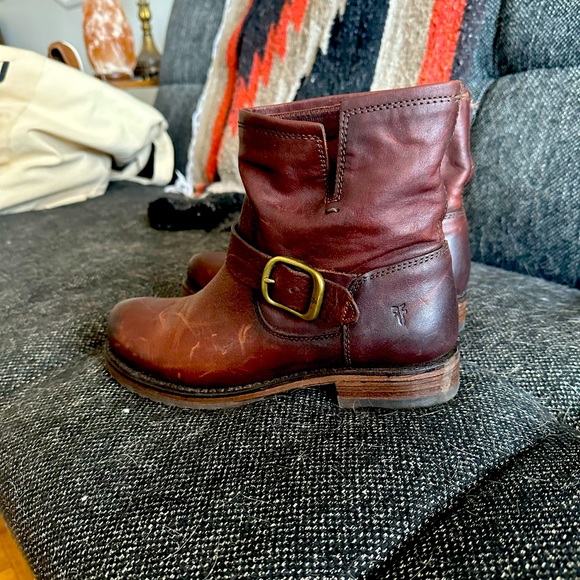Frye Veronica boots - Picture 1 of 3